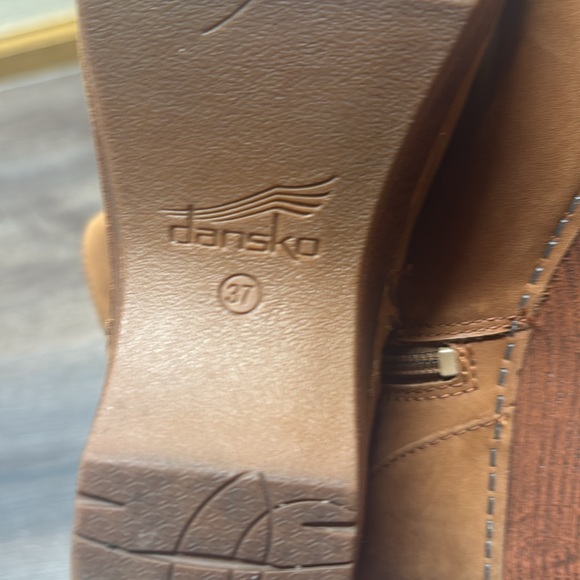 Dansko Meghan Boots - Picture 6 of 7